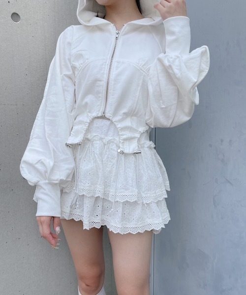 lilLilly（リルリリー）の「ピグメントコルセットパーカー（パーカー・レディース・ホワイト/ブラック/グレー・FREE）」の6枚目の写真