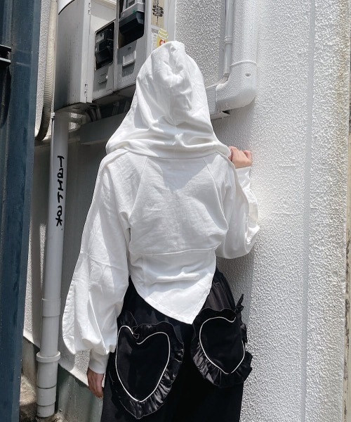 lilLilly（リルリリー）の「ピグメントコルセットパーカー（パーカー・レディース・ホワイト/ブラック/グレー・FREE）」の13枚目の写真