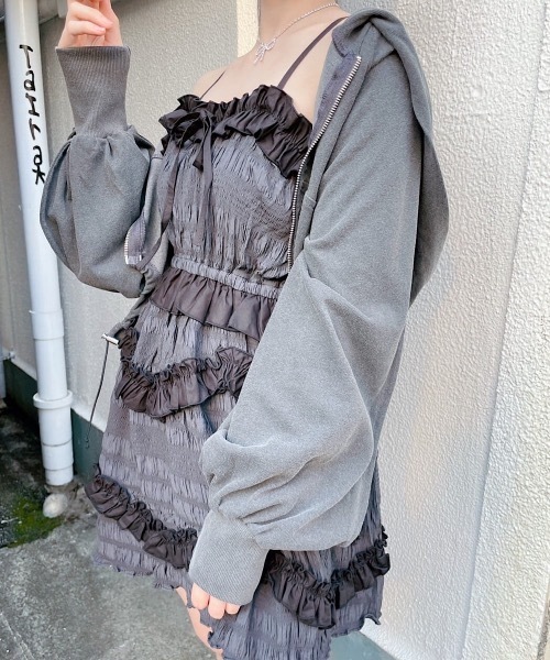 lilLilly（リルリリー）の「ピグメントコルセットパーカー（パーカー・レディース・ホワイト/ブラック/グレー・FREE）」の18枚目の写真