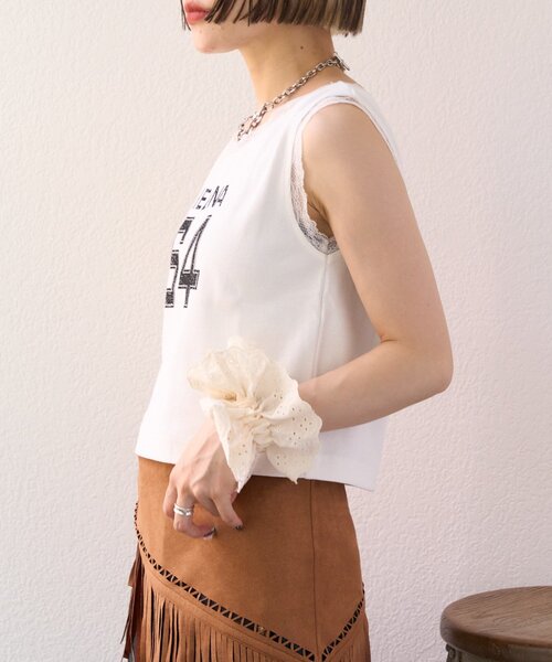 w closet（ダブルクローゼット）の「【25AW】【3色展開】レースロゴタンク（キャミソール・レディース・アイボリー/オフホワイト/チャコールグレー・FREE）」の7枚目の写真