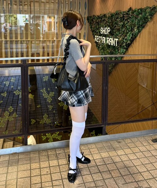 continuer de NICE CLAUP(コンティニューデナイスクラップ)の「チェックニミスカパンツ(スカート・レディース・ブラック系その他/ブラウン系その他・FREE)」の4枚目の写真
