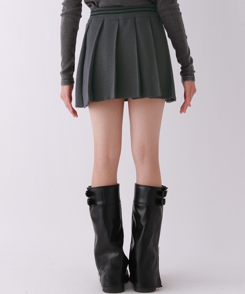 repipi armario(レピピ アルマリオ)の「【girly line】ニットプリーツスカート(スカート・キッズ・ブラック/ピンク/チャコールグレー・LARGE/SMALL/MEDIUM)」の16枚目の写真