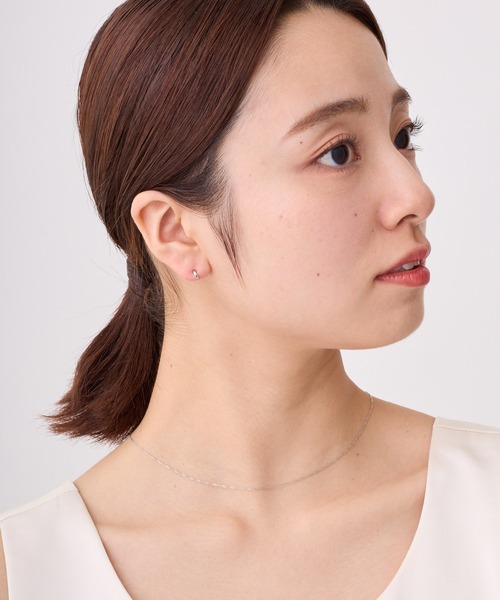 CALIN STANDARD(カリンスタンダード)の「◆金属アレルギー対応◆◆made in japan◆【純金厚メッキ】プレーン 極小ミニマルカーブピアス(ピアス(両耳用)・レディース・シルバー/ゴールド/ピンクゴールド・FREE)」の11枚目の写真