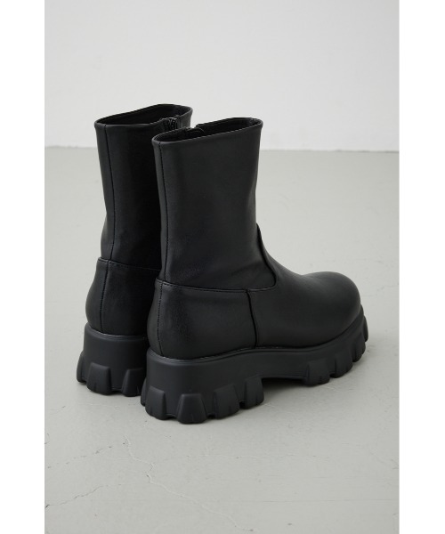 AZUL by moussy(アズールバイマウジー)の「【WEB限定】シャークソールショートブーツ(ブーツ・レディース・ブラック・SMALL/MEDIUM/LARGE/LL)」の6枚目の写真