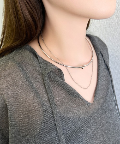 Phoebe（フィービィー）の「ノットラインレイヤードチョーカー/ネックレス/ネックカフ/36cm（チョーカー・レディース・シルバー/イエローゴールド・FREE）」の10枚目の写真