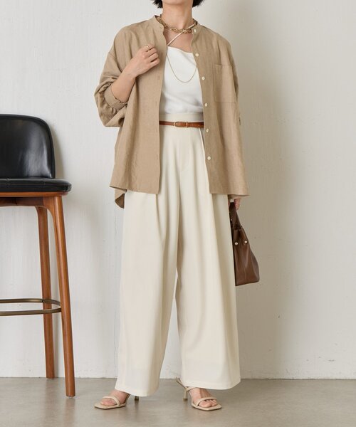 Jena espace merveilleux(ジェナ エスパスメルヴェイユ)の「ピーチスキンバックタックシャツ(シャツ/ブラウス・レディース・ブラック/ベージュ/ライトグレー・FREE)」の22枚目の写真