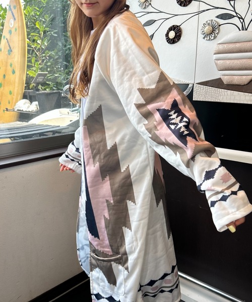 Loco Ocean(ロコオーシャン)の「ロコスタイル ネイティブパターン ロングカーディガン(カーディガン/ボレロ・レディース・ホワイト/ブラウン・M/L)」の15枚目の写真