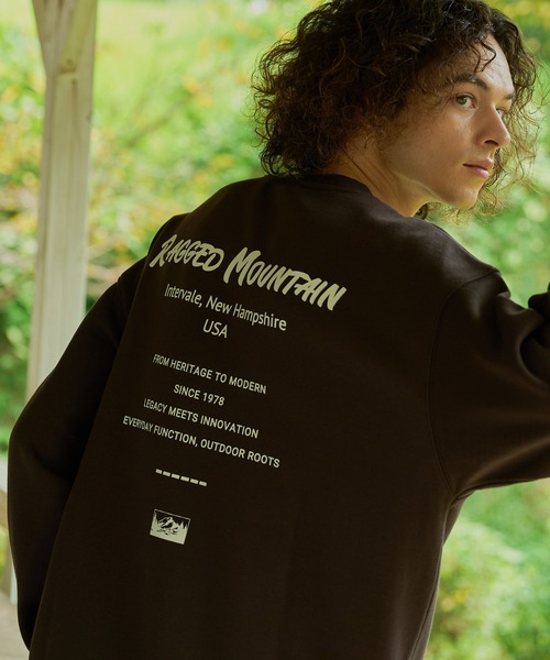 ragged mountain(ラギットマウンテン)の「【RAGGED MOUNTAIN/ラギットマウンテン】ALTON/アルトン バックプリント スウェットトレーナー(スウェット・メンズ・ブラック/ネイビー/ブラウン/グレー・MEDIUM/LARGE/X-LARGE)」の20枚目の写真