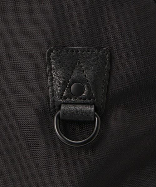 AVIREX（アヴィレックス）の「SOLID RUCK SACK / ソリッド リュックサック / AVIREX / アヴィレックス / AX2053（バックパック/リュック・メンズ・ブラック/オリーブ系・F）」の4枚目の写真