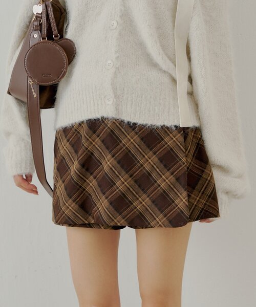 Chico（チコ）の「フロントラップミニスカパン（スカート・レディース・ベージュ/ブラウン系その他2/ブラック/ブラック系その他2・FREE）」の13枚目の写真