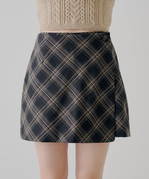 Chico（チコ）の「フロントラップミニスカパン（スカート・レディース・ベージュ/ブラウン系その他2/ブラック/ブラック系その他2・FREE）」の22枚目の写真