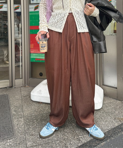 PILIT(ピリット)の「イージーワイドカーブパンツ(その他パンツ・レディース・ブルー/ブラック/ブラウン・MEDIUM)」の14枚目の写真