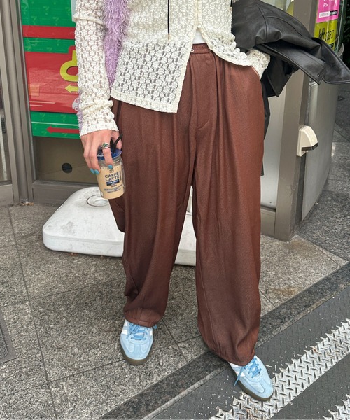 PILIT(ピリット)の「イージーワイドカーブパンツ(その他パンツ・レディース・ブルー/ブラック/ブラウン・MEDIUM)」の12枚目の写真