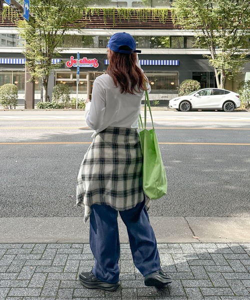 PILIT(ピリット)の「イージーワイドカーブパンツ(その他パンツ・レディース・ブルー/ブラック/ブラウン・MEDIUM)」の13枚目の写真