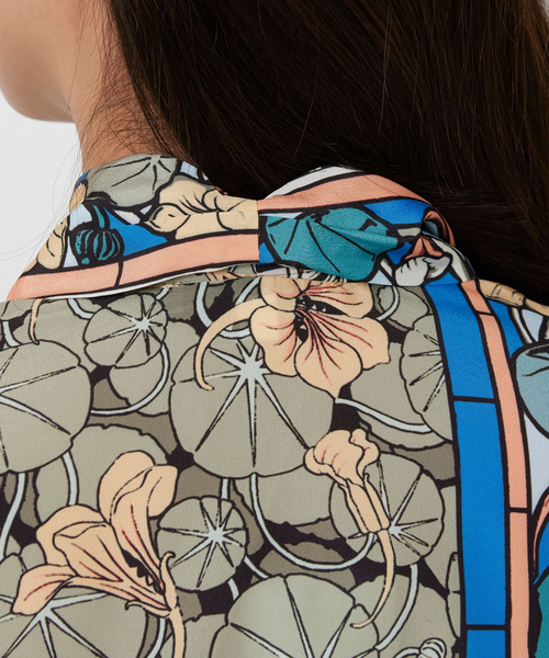 NARACAMICIE（ナラカミーチェ）の「【NARACAMICIE】ステンドグラス柄ボウタイ長袖ブラウス（シャツ/ブラウス・レディース・イエロー/パープル・S/L/M）」の9枚目の写真