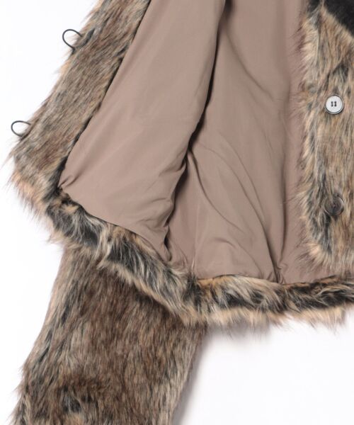 FAKE FUR SHORT JACKET（その他アウター）｜VIAVANDA（ヴィアヴァンダ