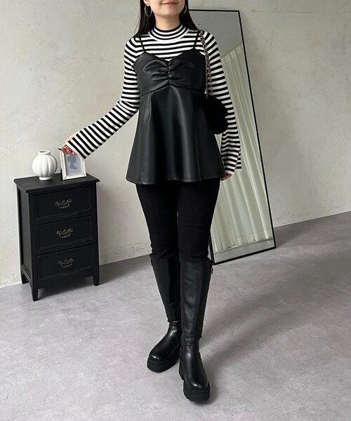 prose verse（プロズヴェール）の「フロントシャーリングペプラムレザービスチェ（キャミソール・レディース・ブラック・LARGE/MEDIUM）」の14枚目の写真