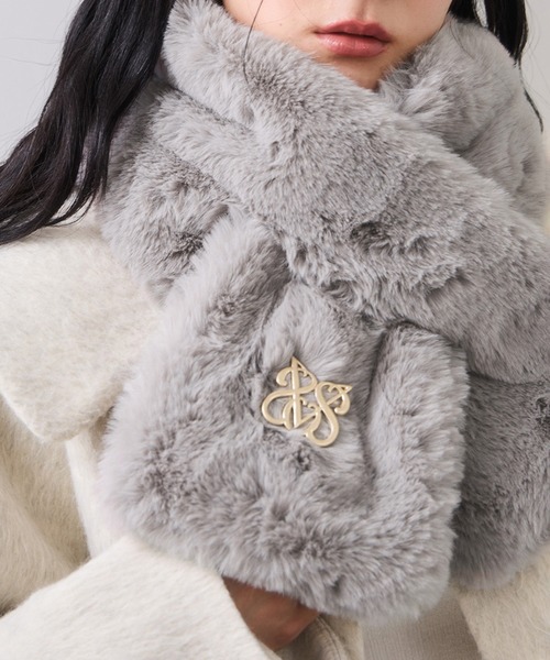 VIS（ビス）の「ボリュームフェイクファーティペット（マフラー・レディース・ライトグレー/キナリ・FREE）」の3枚目の写真