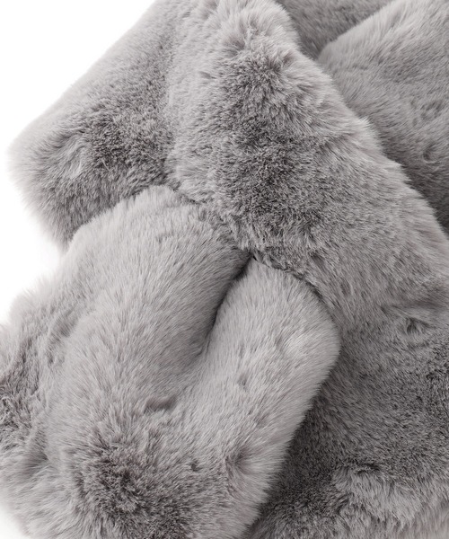 VIS（ビス）の「ボリュームフェイクファーティペット（マフラー・レディース・ライトグレー/キナリ・FREE）」の11枚目の写真