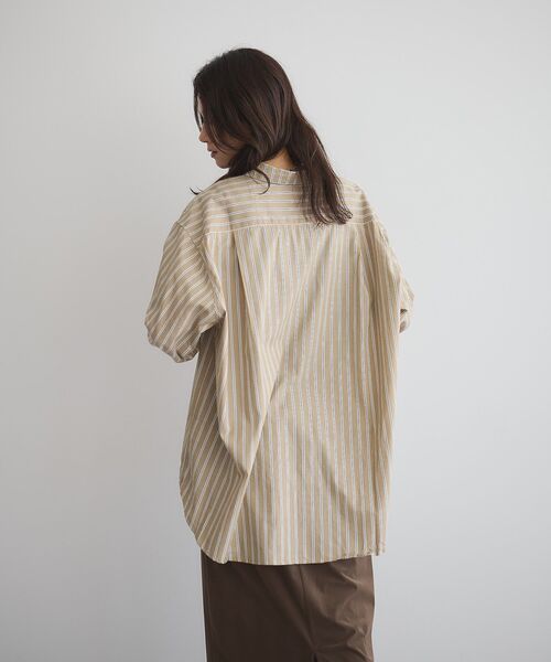 GARAGE OF GOOD CLOTHING（ガレージオブグッドクロージング）の「ストライプビッグシャツ（シャツ/ブラウス・レディース・ベージュ/サックスブルー・FREE）」の7枚目の写真