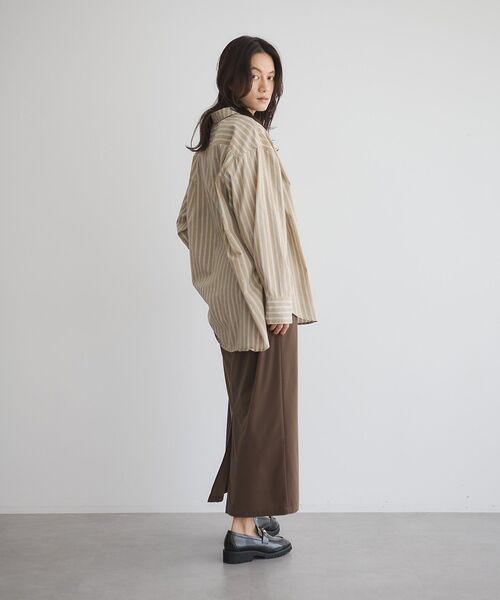 GARAGE OF GOOD CLOTHING（ガレージオブグッドクロージング）の「ストライプビッグシャツ（シャツ/ブラウス・レディース・ベージュ/サックスブルー・FREE）」の11枚目の写真