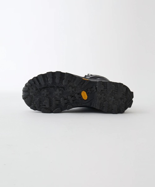 WHITE MOUNTAINEERING（ホワイトマウンテニアリング）の「【White Mountaineering/ホワイトマウンテニアリング】WM × RIG FOOTWEAR TEMBEA（スニーカー・メンズ・ブラック・26cm/27cm/28cm/29cm）」の4枚目の写真