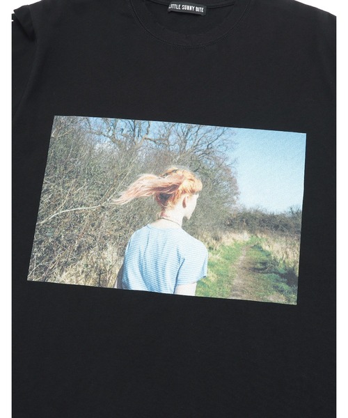 Little sunny bite(リトルサニーバイト)の「【RES】【Little Sunny Bite】Valerie Phillips x little sunny bite photo long tee(Tシャツ/カットソー・レディース・ブラック/ホワイト・SMALL)」の16枚目の写真