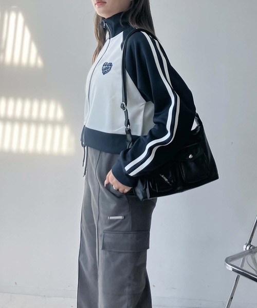 AS KNOW AS plus(アズノゥアズプラス)の「♪アソートデザイントラックジャケット(ジャージ・レディース・サックスブルー/ブラック/ネイビー系/グリーン系・FREE)」の15枚目の写真