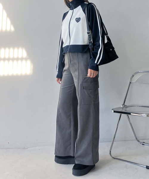 AS KNOW AS plus(アズノゥアズプラス)の「♪アソートデザイントラックジャケット(ジャージ・レディース・サックスブルー/ブラック/ネイビー系/グリーン系・FREE)」の16枚目の写真