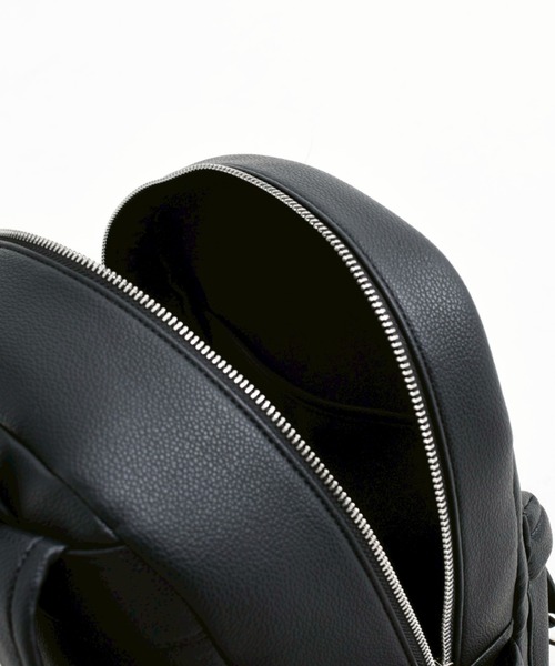 REFLEM/レフレム』リング付きPUレザーバックパック(Sサイズ)（バック