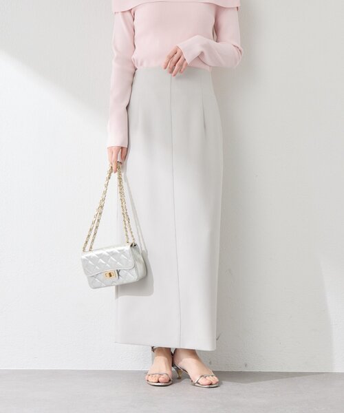 La boutique BonBon（ラブティックボンボン）の「【今すぐお届け！】ダブルクロスナローマキシスカート（スカート・レディース・ライトグレー/ブラック/ネイビー/オフホワイト・38/36/34）」の4枚目の写真