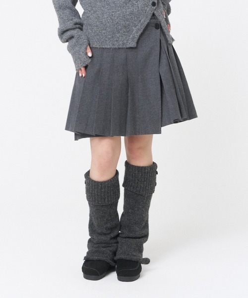 Miseki SEOUL(ミセキソウル)の「WABI ORIGAMI PLEATS MIDI SKIRT(スカート・レディース・チャコールグレー/ダークグレー・1/2)」の1枚目の写真