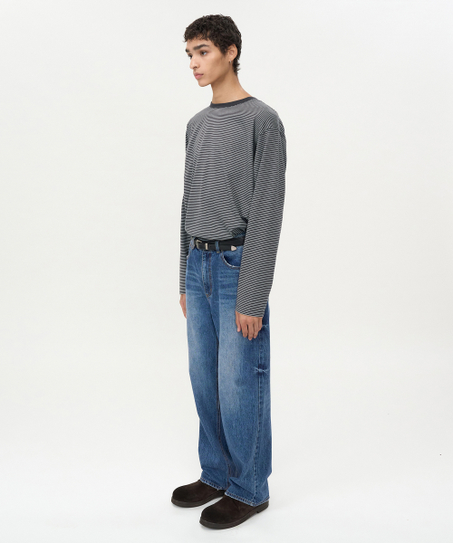INSILENCE(インサイロンス)の「カンディアーニ セミワイドデニムパンツ BLUE(デニムパンツ・レディース・その他・MEDIUM/LARGE/SMALL)」の2枚目の写真