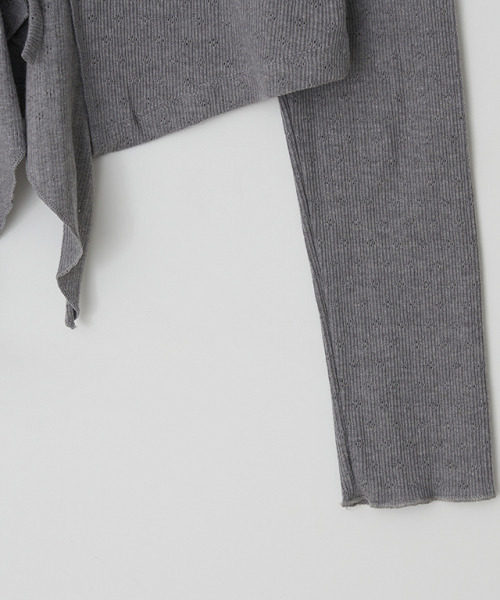 RONRON(ロンロン)の「PENDANT SAILOR FRILL EYELET CARDIGAN GREY(カーディガン/ボレロ・レディース・その他・FREE)」の5枚目の写真