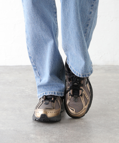 NEW BALANCE(ニューバランス)の「【NEW BALANCE / ニューバランス】U 1906R CJ:スニーカー(スニーカー・レディース・ゴールド・23cm/23.5cm/24cm/24.5cm/25cm/25.5cm)」の11枚目の写真