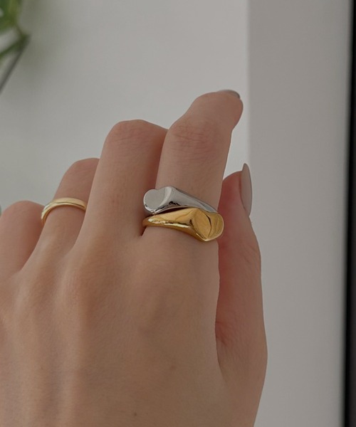 Phoebe(フィービィー)の「【金属アレルギー対応】メタルラヴィリング/ステンレス/ハート(リング・レディース・イエローゴールド/シルバー・#12)」の2枚目の写真