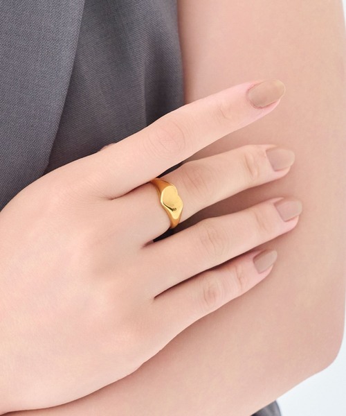 Phoebe(フィービィー)の「【金属アレルギー対応】メタルラヴィリング/ステンレス/ハート(リング・レディース・イエローゴールド/シルバー・#12)」の4枚目の写真