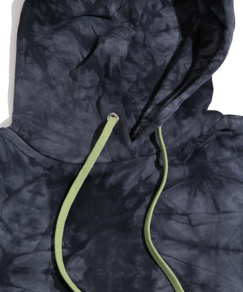 PUNYUS(プニュズ)の「タイダイパーカー(パーカー・レディース・ブラック/ブラウン・3/4)」の9枚目の写真