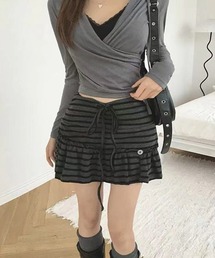 .KOM（ドットコム）の「A'GEM/9 × .kom 『.KOM/ドットケーオーエム』 Y2Kボーダーフリルレースアップミニスカート（スカート）」