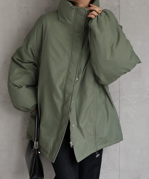 sakishimatokyo（サキシマトーキョー）の「ファイバーダウン フロントドロストミドルブルゾン/パディングブルゾン（ダウンジャケット/コート・レディース・ブルー系その他/カーキ/ブラック/アイボリー・FREE）」の4枚目の写真