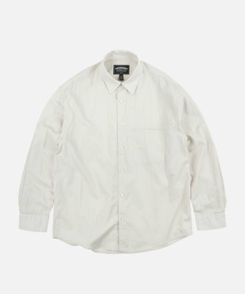 FRIZMWORKS(フリズムワークス)の「FEATHER CN RELAXED SHIRT 002 _ DOVE WHITE(シャツ/ブラウス・メンズ・その他・LARGE/X-LARGE/SMALL/MEDIUM)」の2枚目の写真