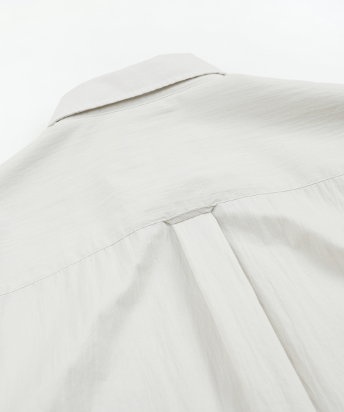 FRIZMWORKS(フリズムワークス)の「FEATHER CN RELAXED SHIRT 002 _ DOVE WHITE(シャツ/ブラウス・メンズ・その他・LARGE/X-LARGE/SMALL/MEDIUM)」の7枚目の写真