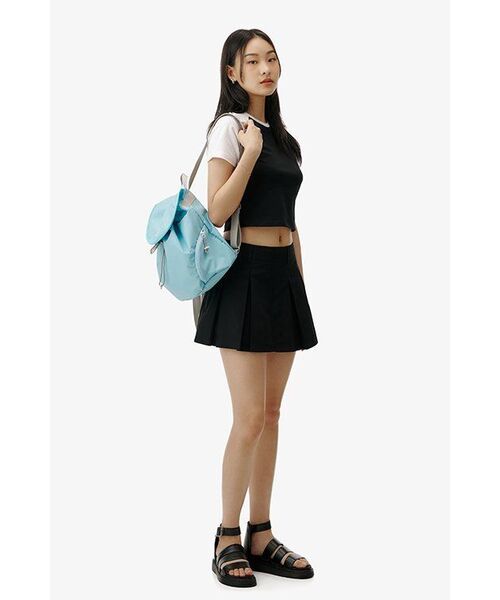 MUSINSA STANDARD WOMAN（ムシンサスタンダードウーマン）の「ウィメンズコットンプリーツミニスカート[ブラック]（スカート・レディース・その他・SMALL/MEDIUM/LARGE/X-SMALL）」の2枚目の写真
