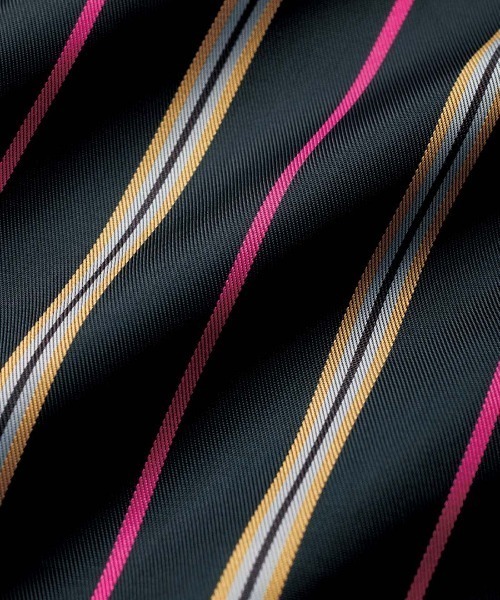 IEDIT（イディット）の「ＩＥＤＩＴ　ウール混スライバー素材で軽やか　スタンドカラーで顔まわり華やか　スライバーショートコート（その他アウター・レディース・ブルーグリーン/ブラック・M/L/LL/3L/4L/S）」の17枚目の写真