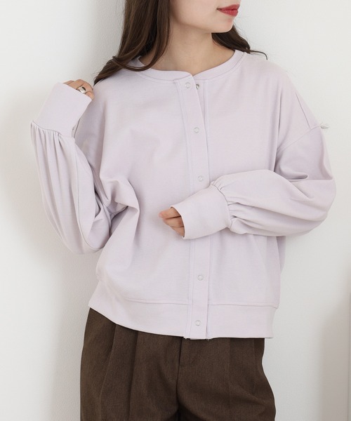 OMNES（オムネス）の「リブボリューム袖カーディガン長袖（カーディガン/ボレロ・レディース・ラベンダー/アイボリー/ホワイト×ブラック・FREE）」の14枚目の写真