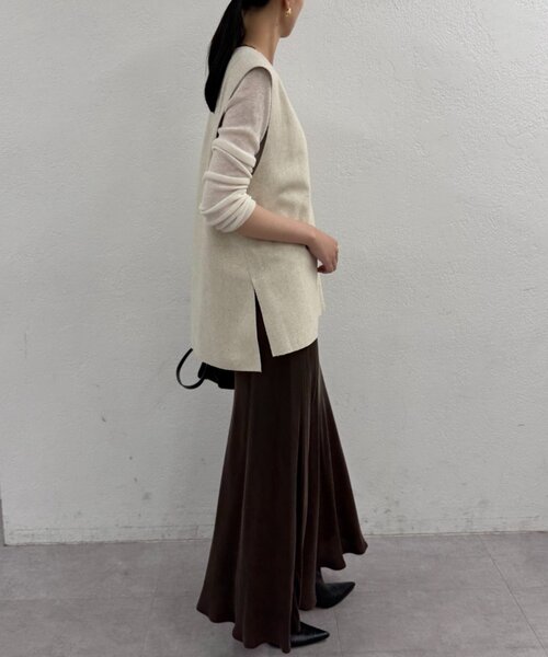 LOUNGEDRESS（ラウンジドレス）の「ウールジレ（ベスト・レディース・アイボリー/ブラック/モカ・FREE）」の8枚目の写真