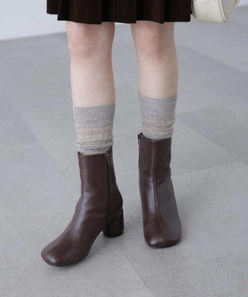 FREE'S MART（フリーズマート）の「◆シンプルブーツ（ブーツ・レディース・ブラウン/ブラック・MEDIUM/LARGE）」の2枚目の写真