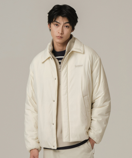 COVERNAT(カバーナット)の「パディッドコーチジャケットエクリュ(ナイロンジャケット・レディース・その他・MEDIUM/LARGE/X-LARGE/SMALL)」の1枚目の写真