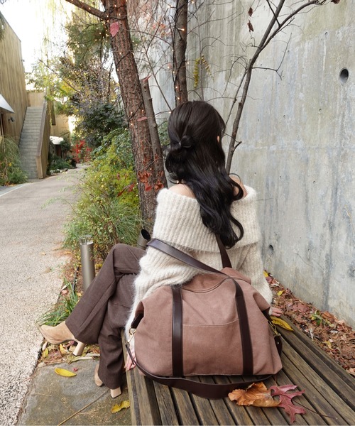 unnu（ユヌ）の「2WAYキャンバスラージレトロボストン（ボストンバッグ・レディース・ブラック/グレー/ブラウン・F）」の17枚目の写真