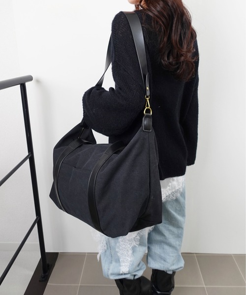 unnu（ユヌ）の「2WAYキャンバスラージレトロボストン（ボストンバッグ・レディース・ブラック/グレー/ブラウン・F）」の11枚目の写真